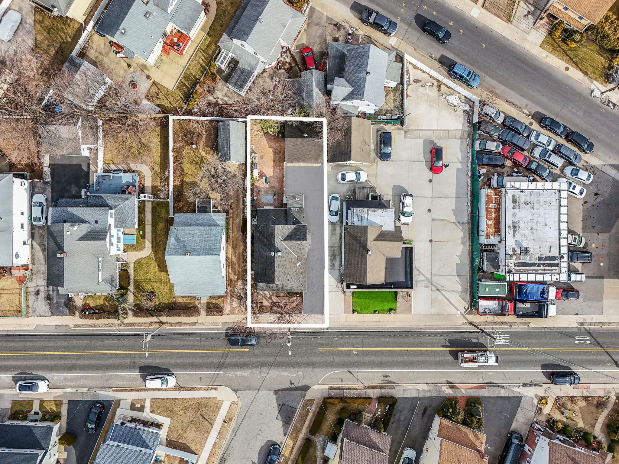 Single Family New Hyde Park  Nassau County, NY 11010, MLS-826677-18