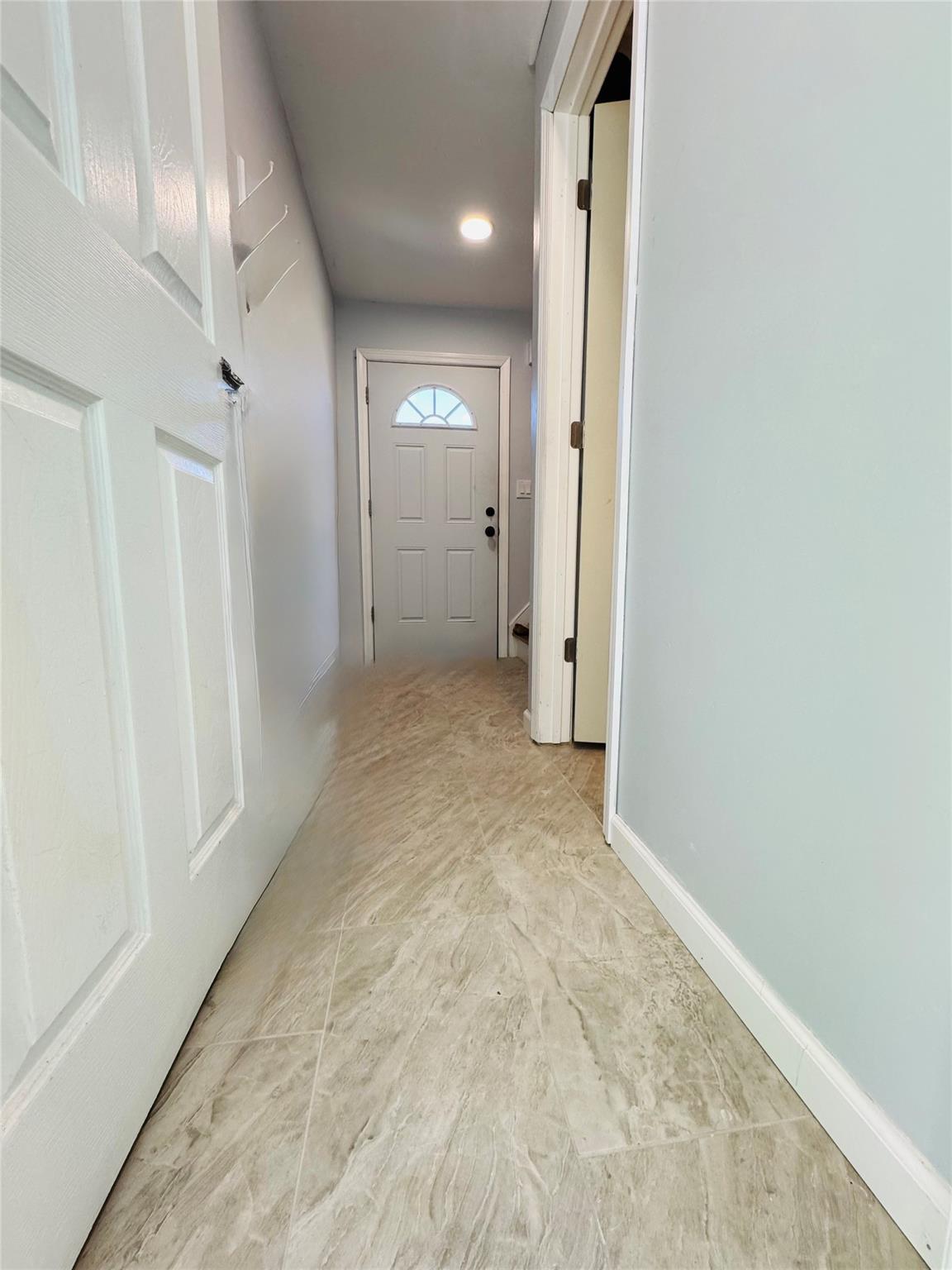 Single Family Donna  Nassau County, NY 11510, MLS-826733-23