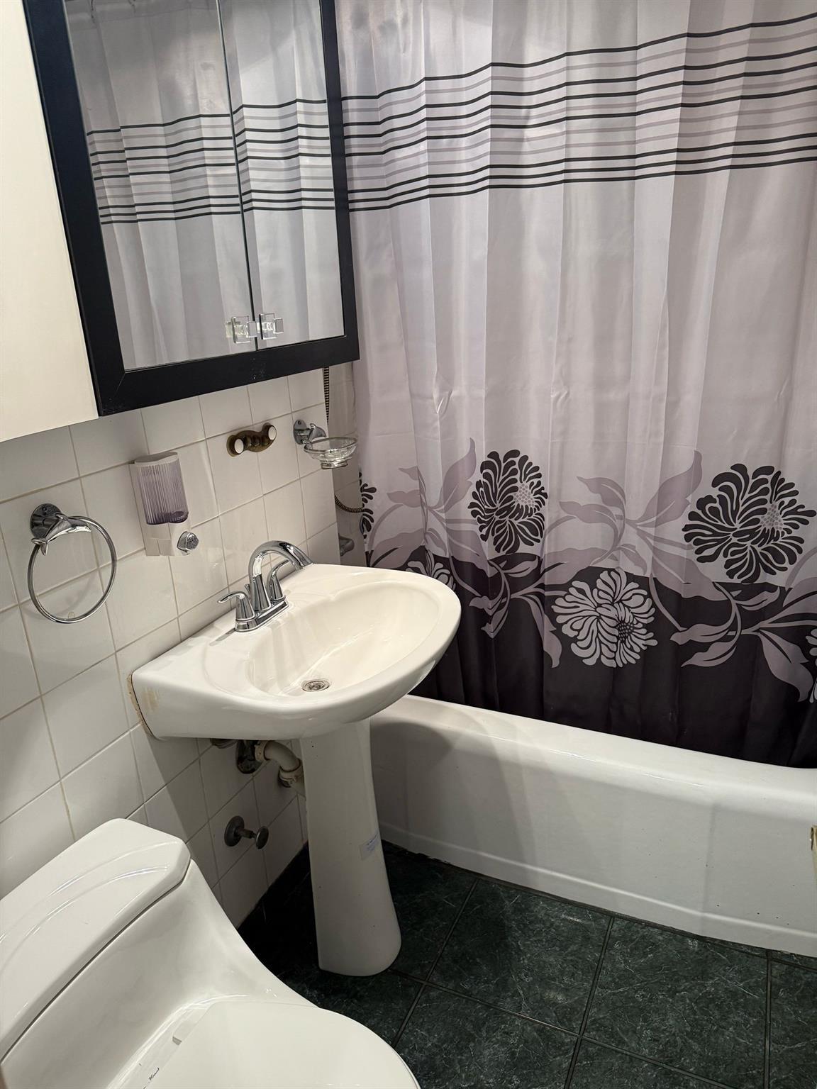 Coop 62  Queens, NY 11374, MLS-826748-22