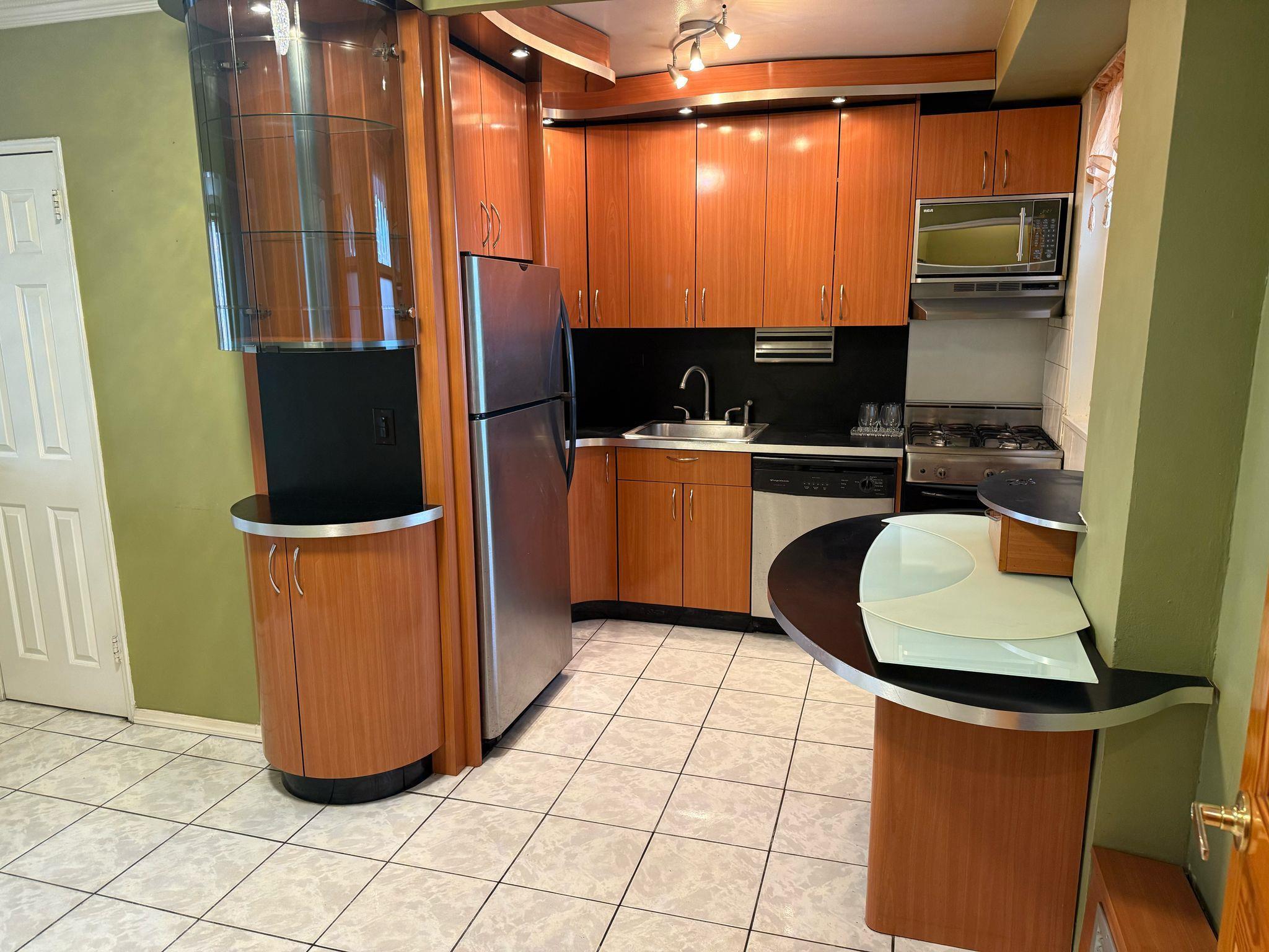Coop 62  Queens, NY 11374, MLS-826748-6