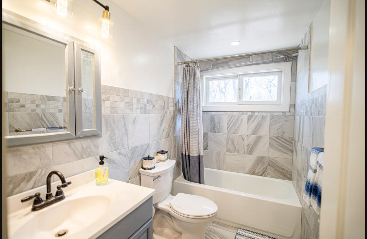 Single Family Fairview  Suffolk County, NY 11954, MLS-826771-6