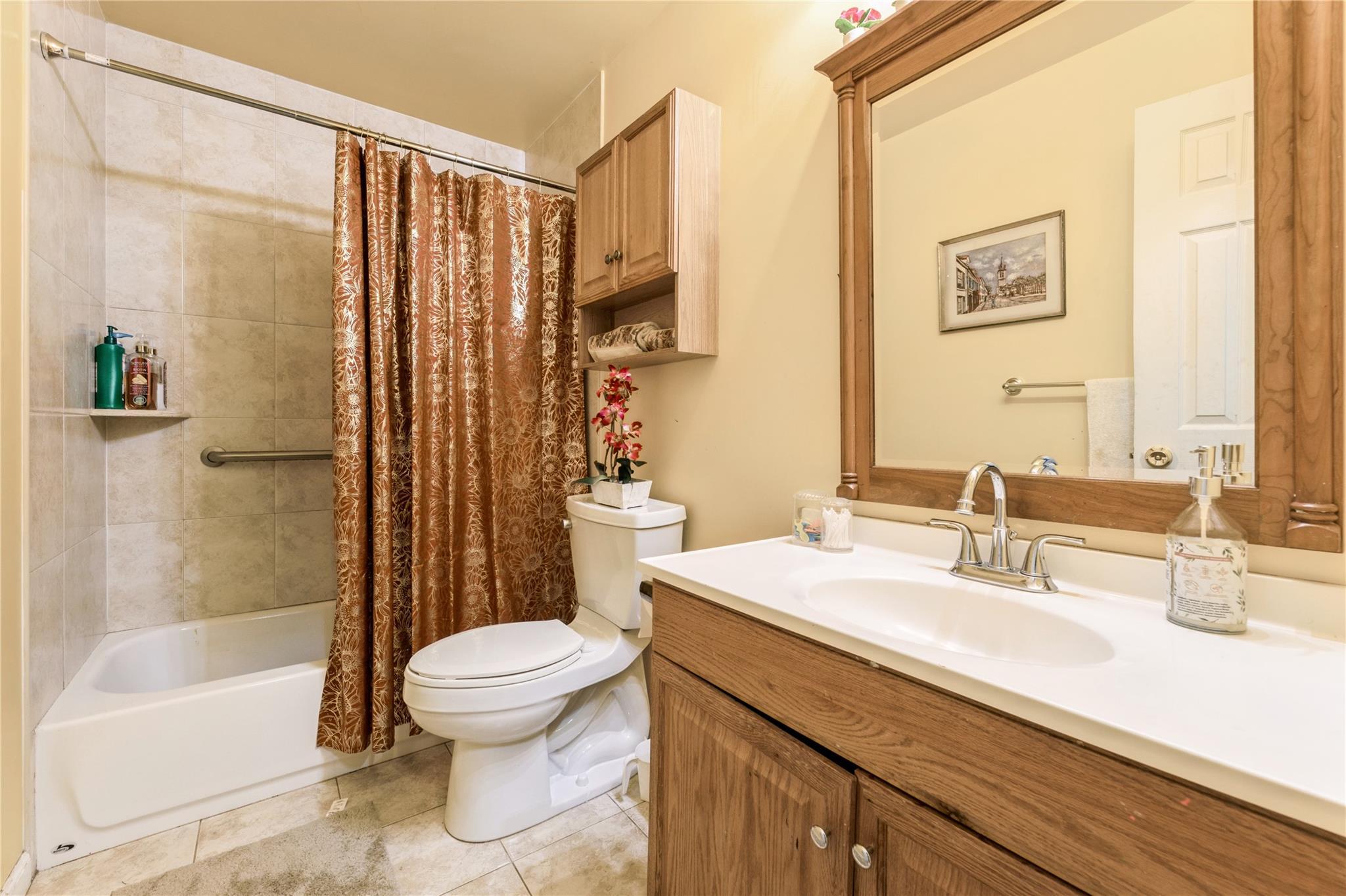 Single Family Hillside  Rockland County, NY 10901, MLS-826786-10