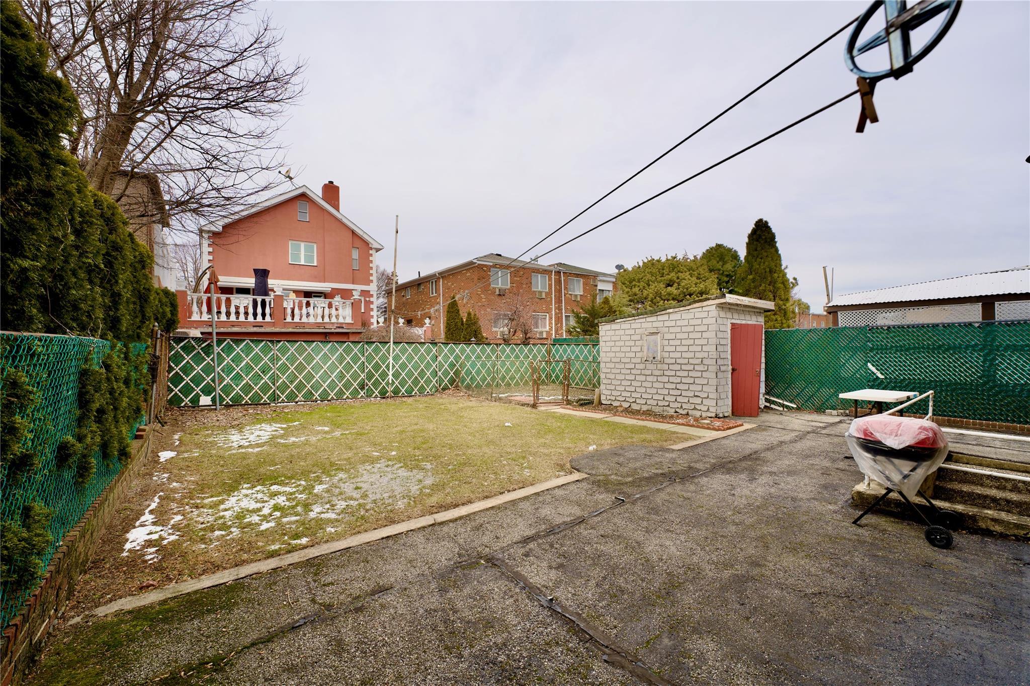 Single Family Hazen  Queens, NY 11370, MLS-826791-4