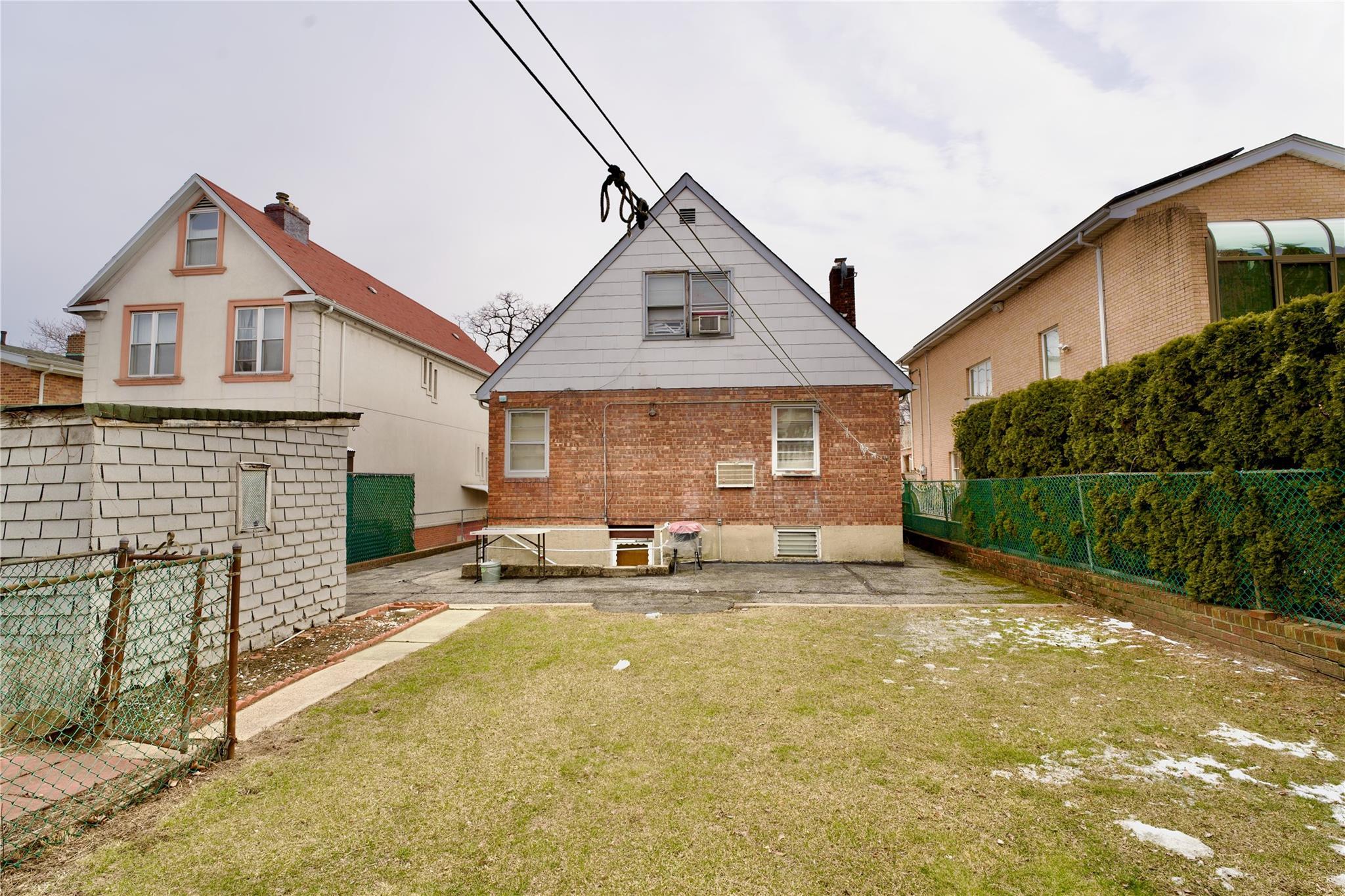 Single Family Hazen  Queens, NY 11370, MLS-826791-5