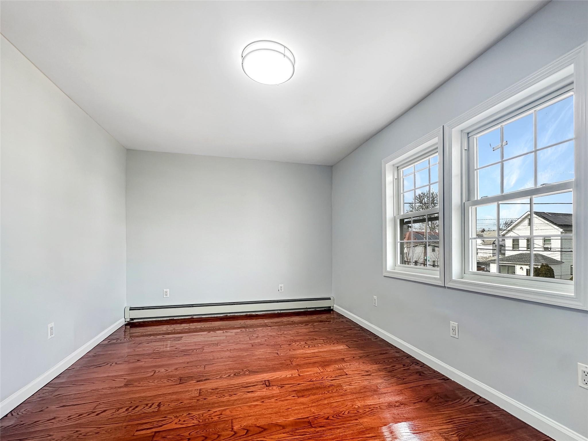 Single Family 104th Ave  Queens, NY 11433, MLS-826801-9