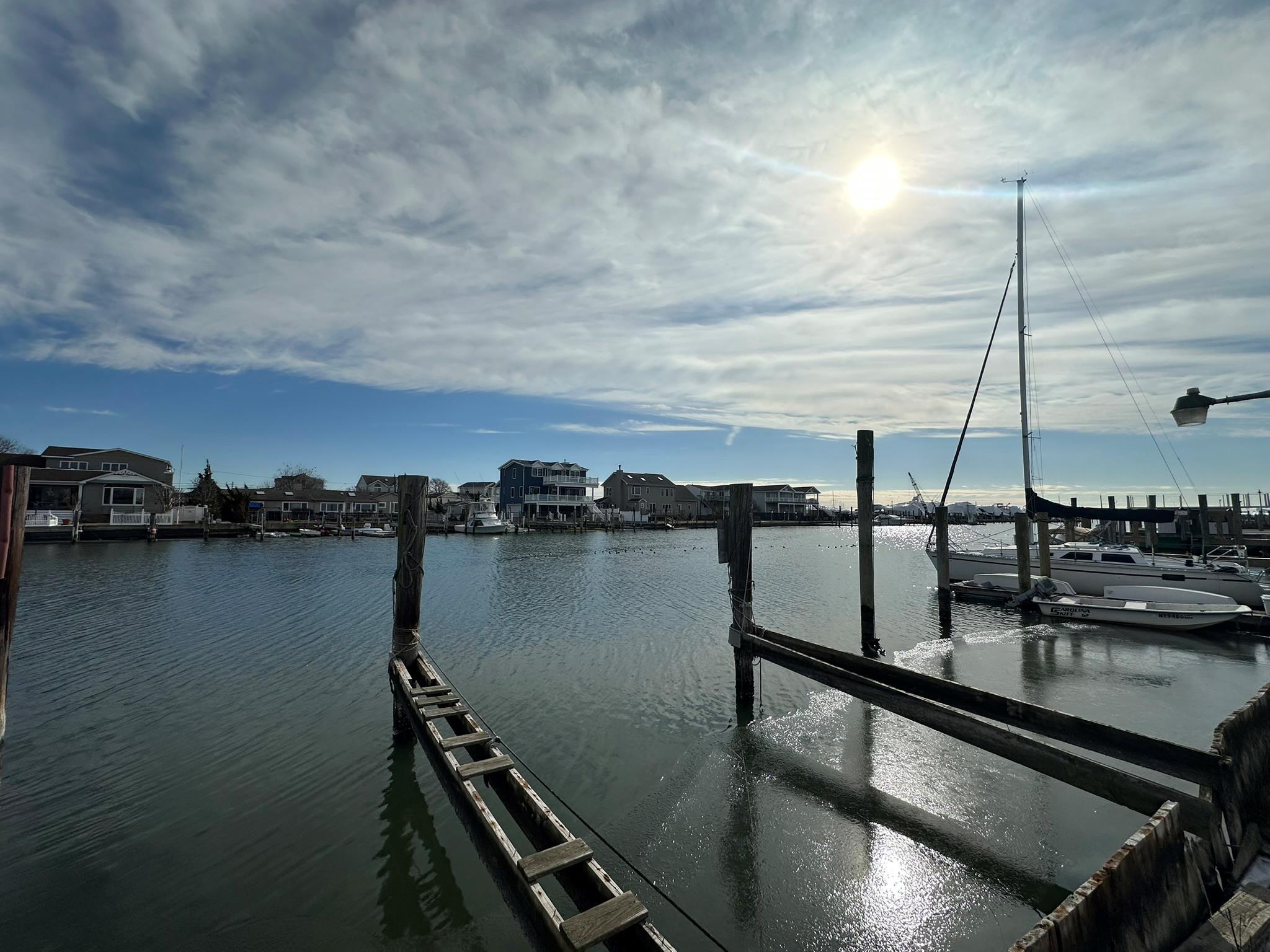 Single Family Shore  Suffolk County, NY 11757, MLS-826835-4