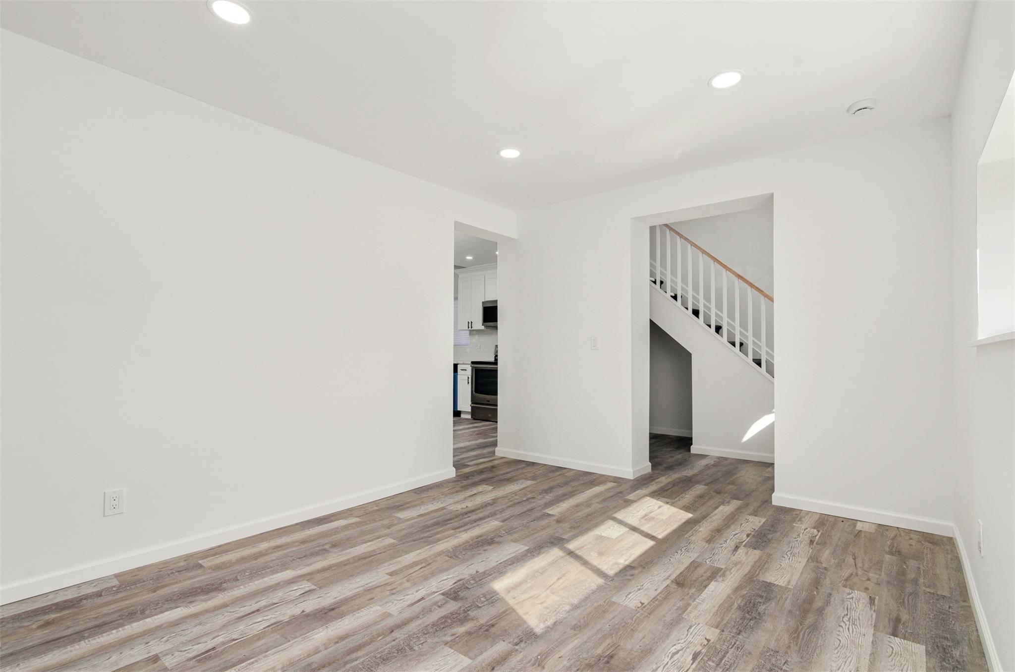 Single Family Lombardy  Suffolk County, NY 11967, MLS-826923-12