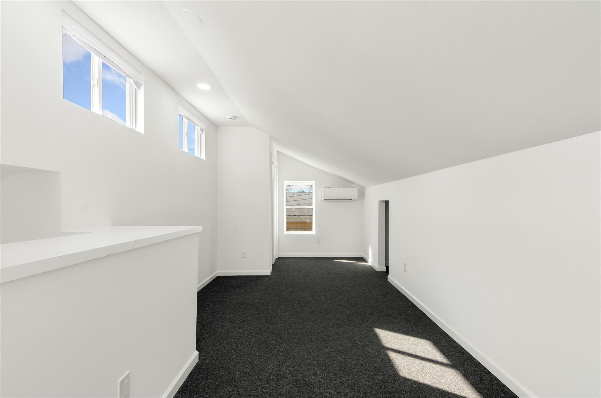 Single Family Lombardy  Suffolk County, NY 11967, MLS-826923-17
