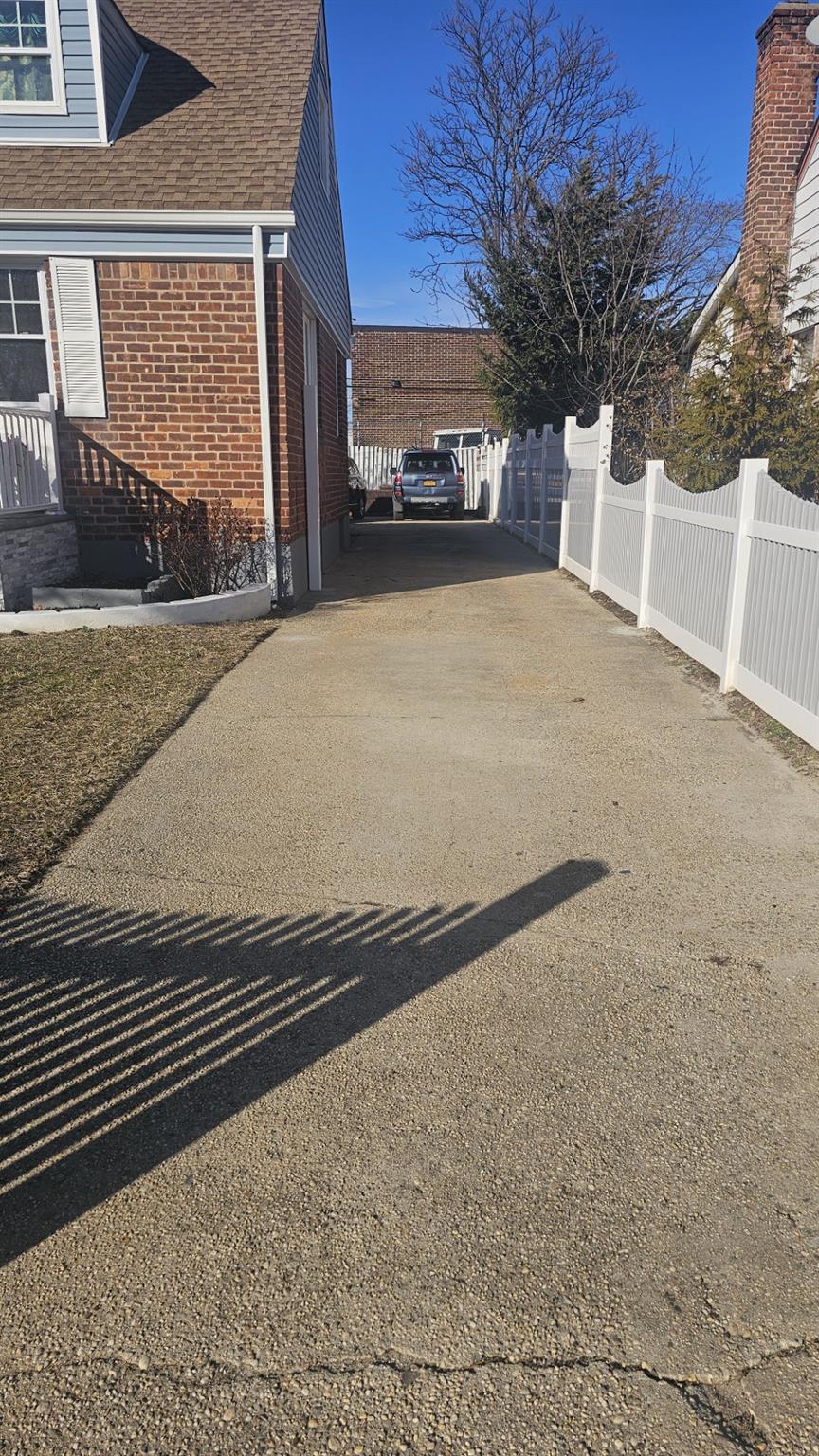 Single Family Circle  Nassau County, NY 11550, MLS-826939-2