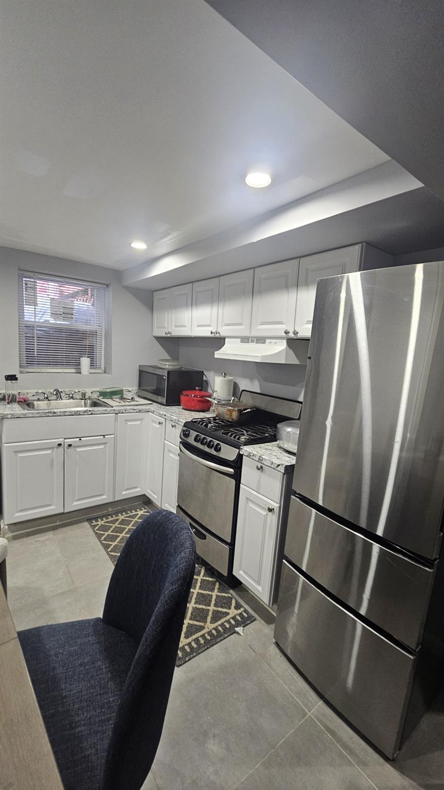 Single Family Circle  Nassau County, NY 11550, MLS-826939-3