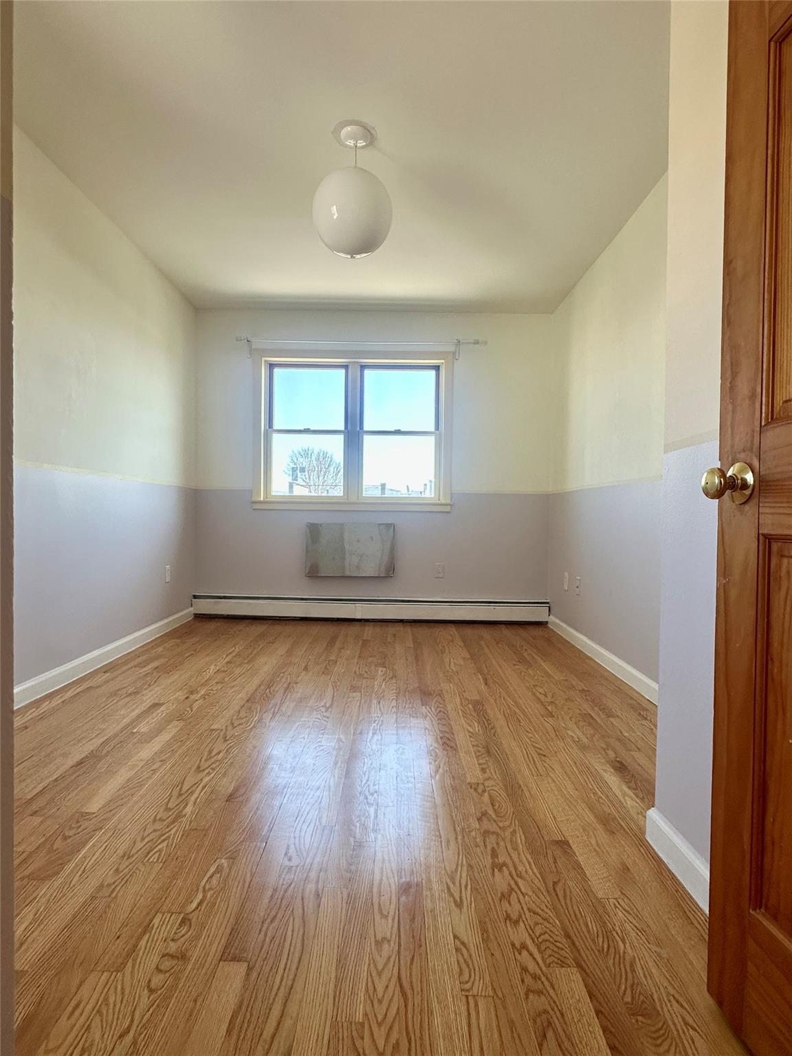 Apartment Caldwell  Queens, NY 11378, MLS-826950-6