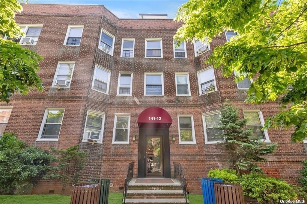 Apartment 79th Ave  Queens, NY 11367, MLS-826957-2