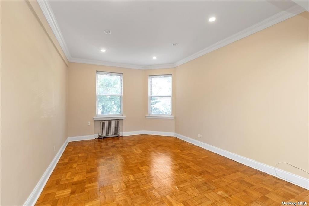 Apartment 79th Ave  Queens, NY 11367, MLS-826957-4
