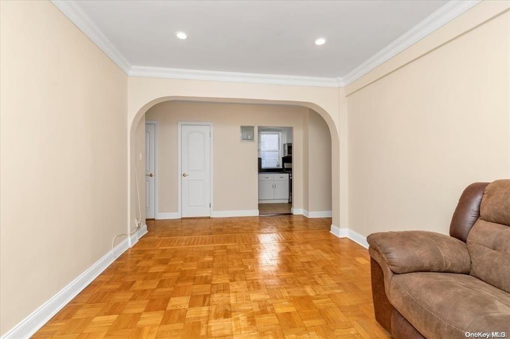 Apartment 79th Ave  Queens, NY 11367, MLS-826957-5