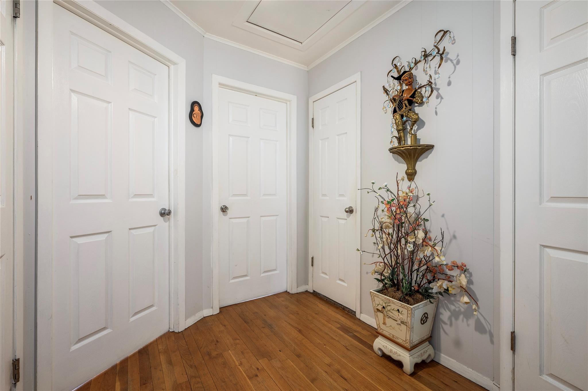 Single Family 266th  Queens, NY 11004, MLS-826996-19