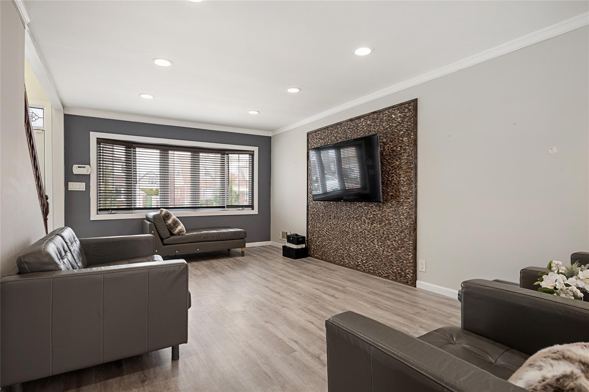 Single Family 266th  Queens, NY 11004, MLS-826996-3