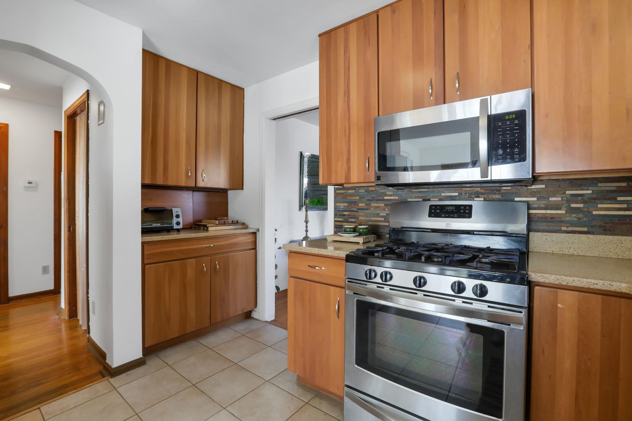Single Family East  Orange County, NY 12586, MLS-827056-23