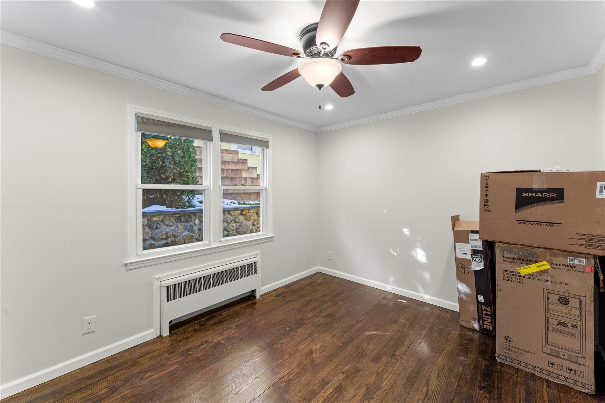 Single Family Belleview  Westchester County, NY 10562, MLS-827070-16