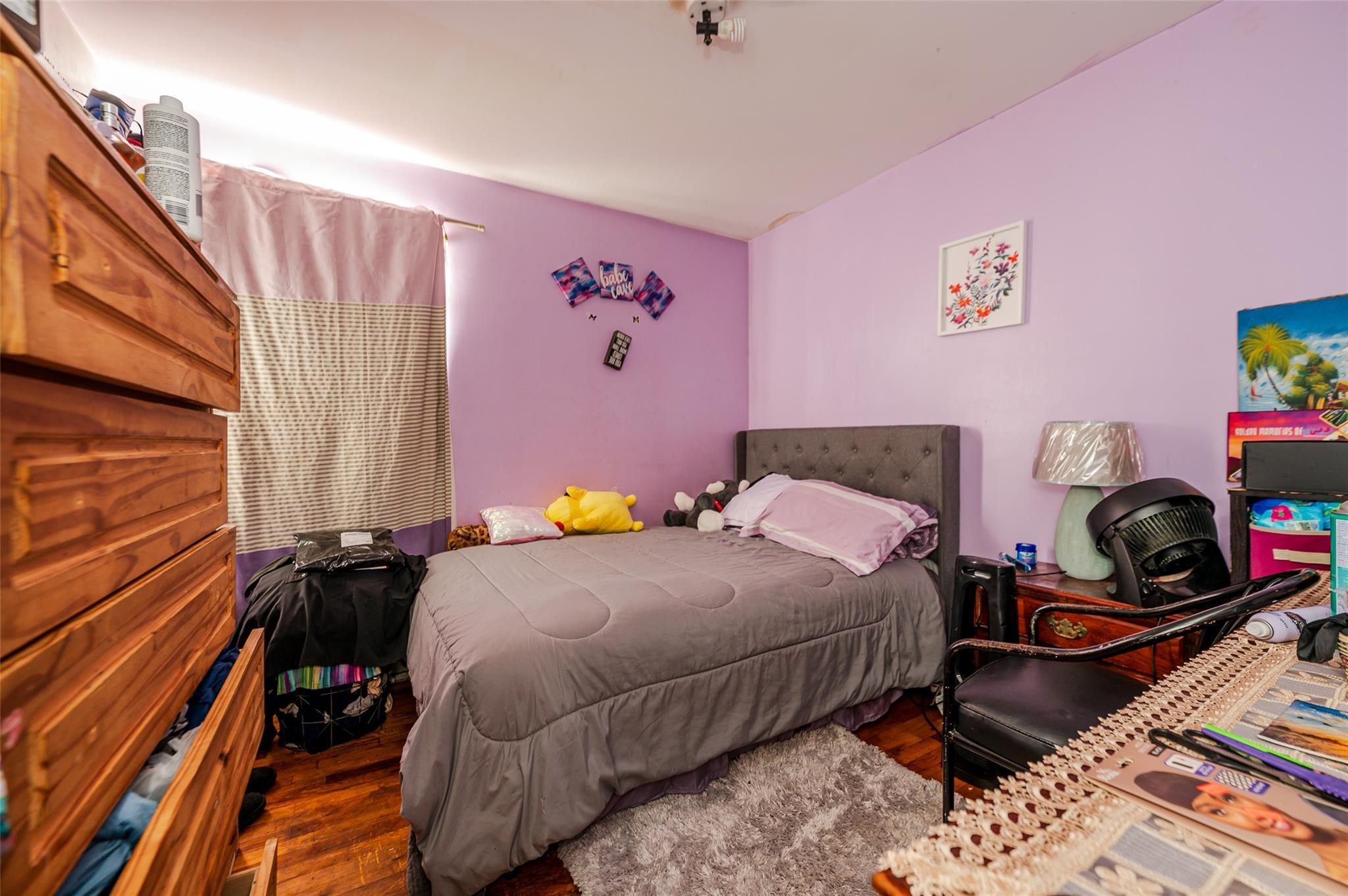 Single Family Garrett  Queens, NY 11434, MLS-827092-11