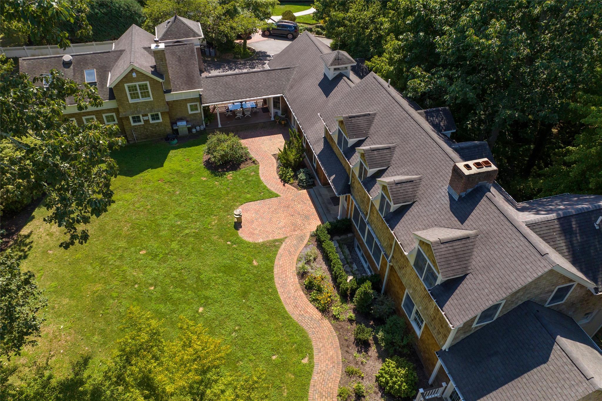 Single Family Camel Hollow  Suffolk County, NY 11743, MLS-827141-2