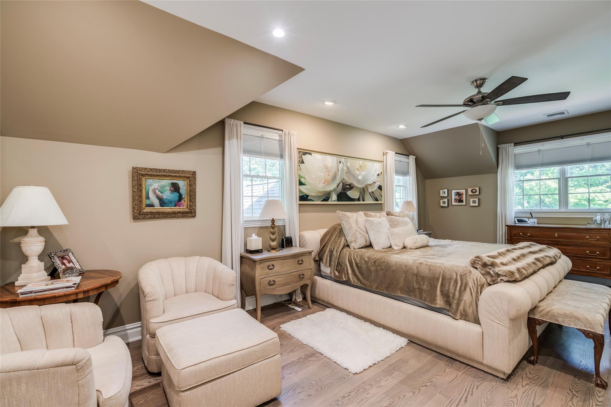 Single Family Camel Hollow  Suffolk County, NY 11743, MLS-827141-21