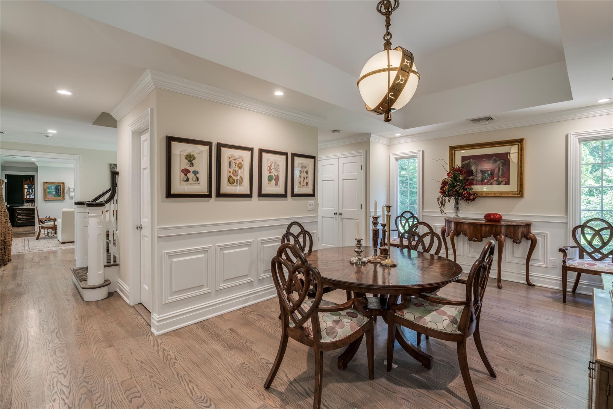 Single Family Camel Hollow  Suffolk County, NY 11743, MLS-827141-8