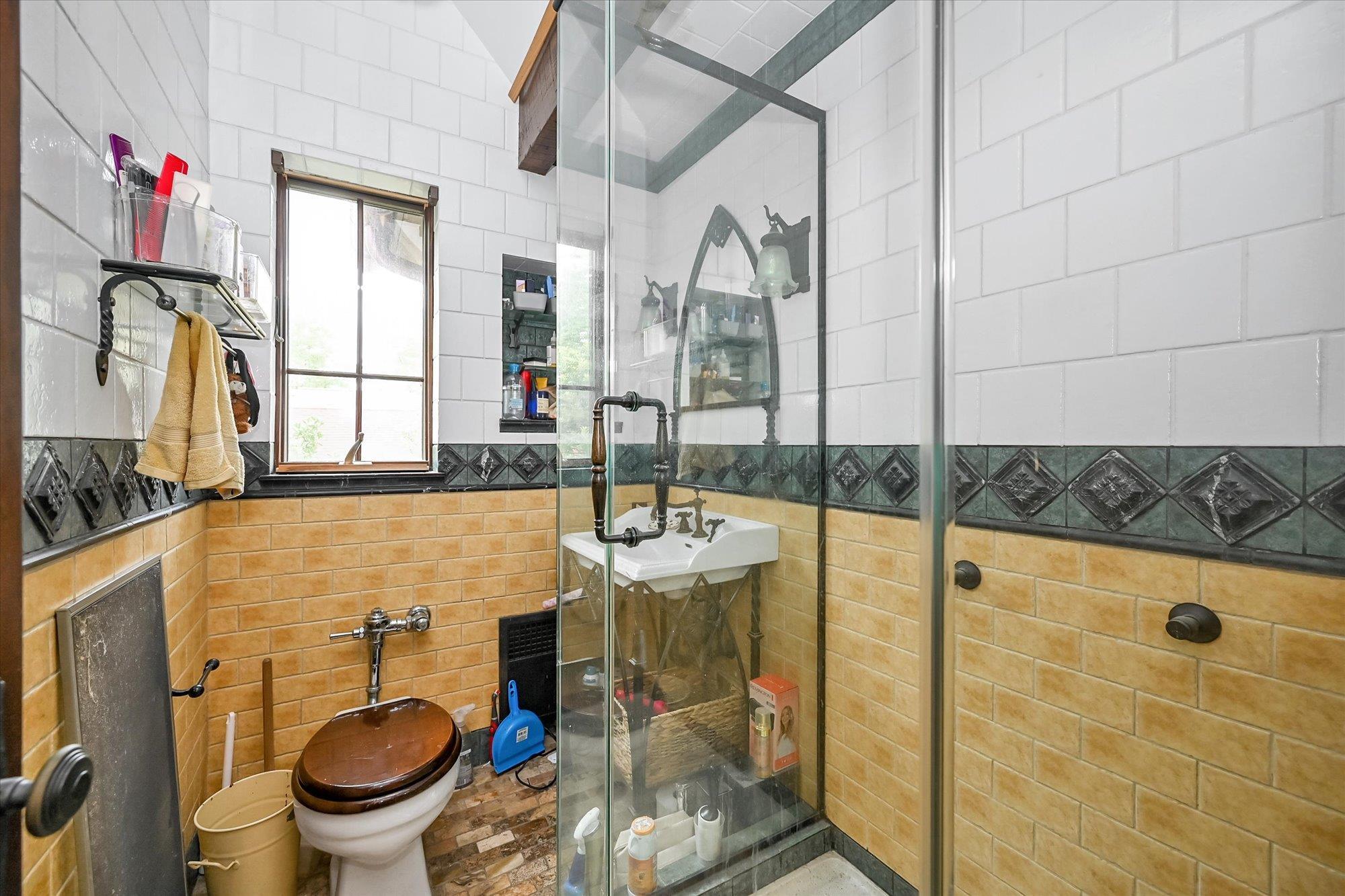 Single Family 190th  Queens, NY 11358, MLS-827143-12