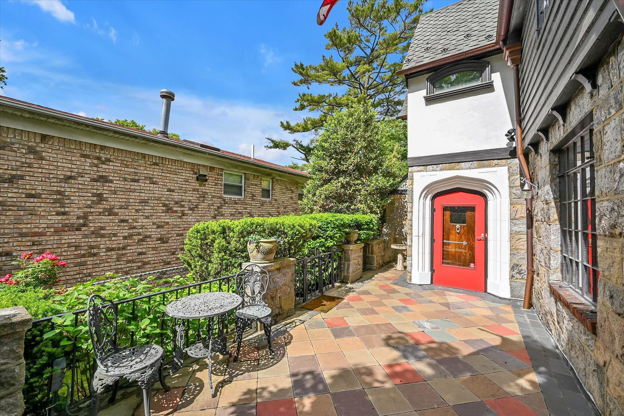 Single Family 190th  Queens, NY 11358, MLS-827143-21