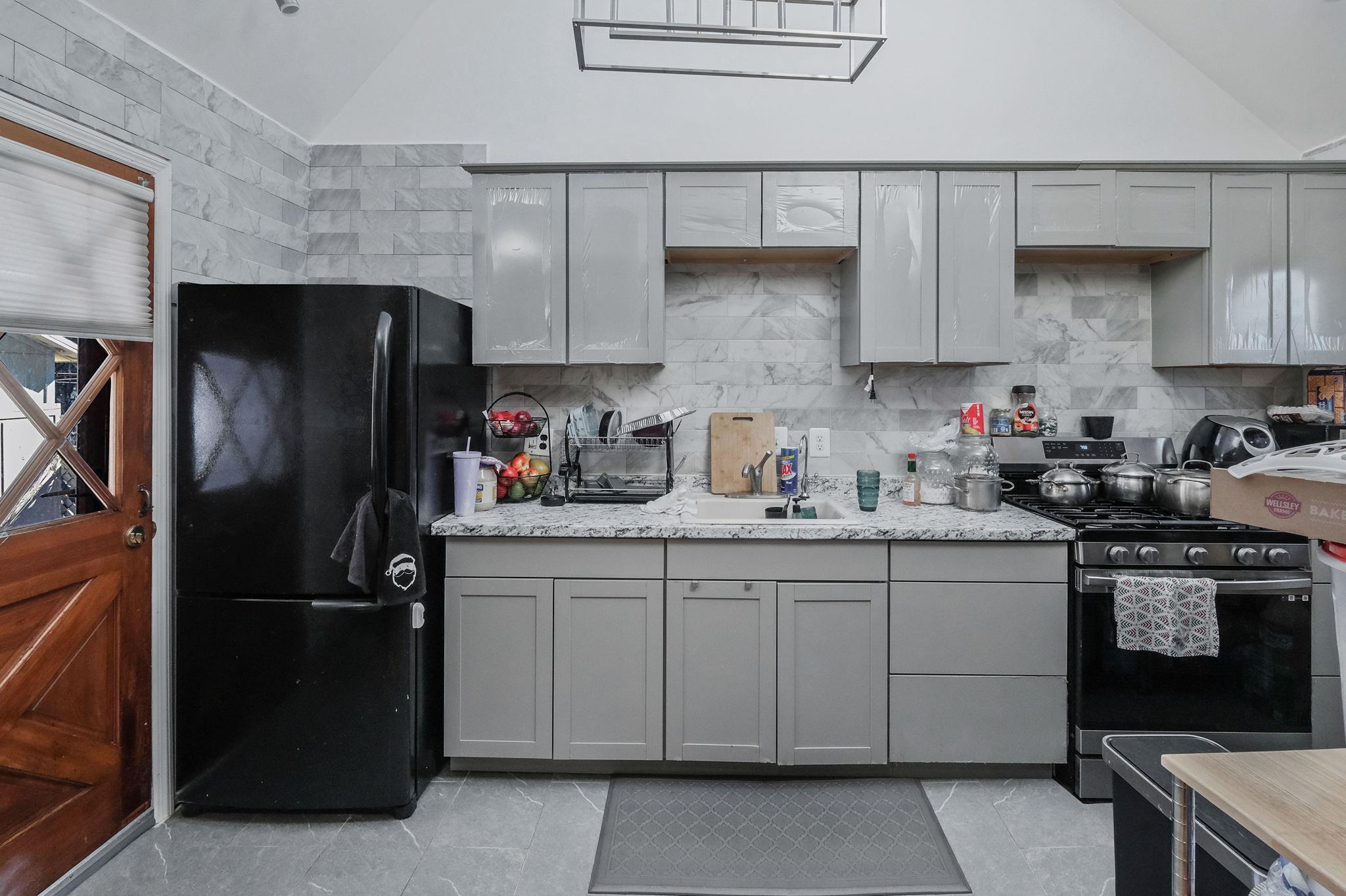 Single Family Ontario  Suffolk County, NY 11757, MLS-827251-20
