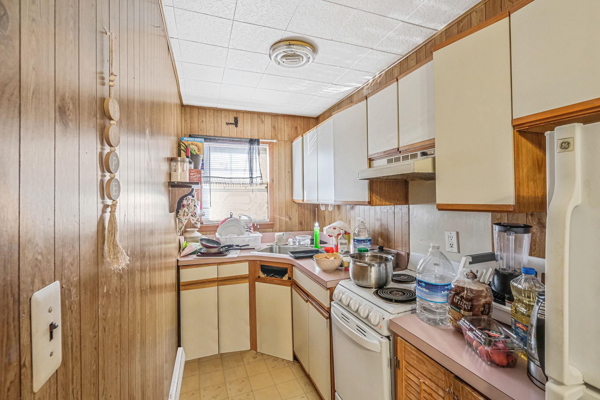 Single Family Ontario  Suffolk County, NY 11757, MLS-827251-31