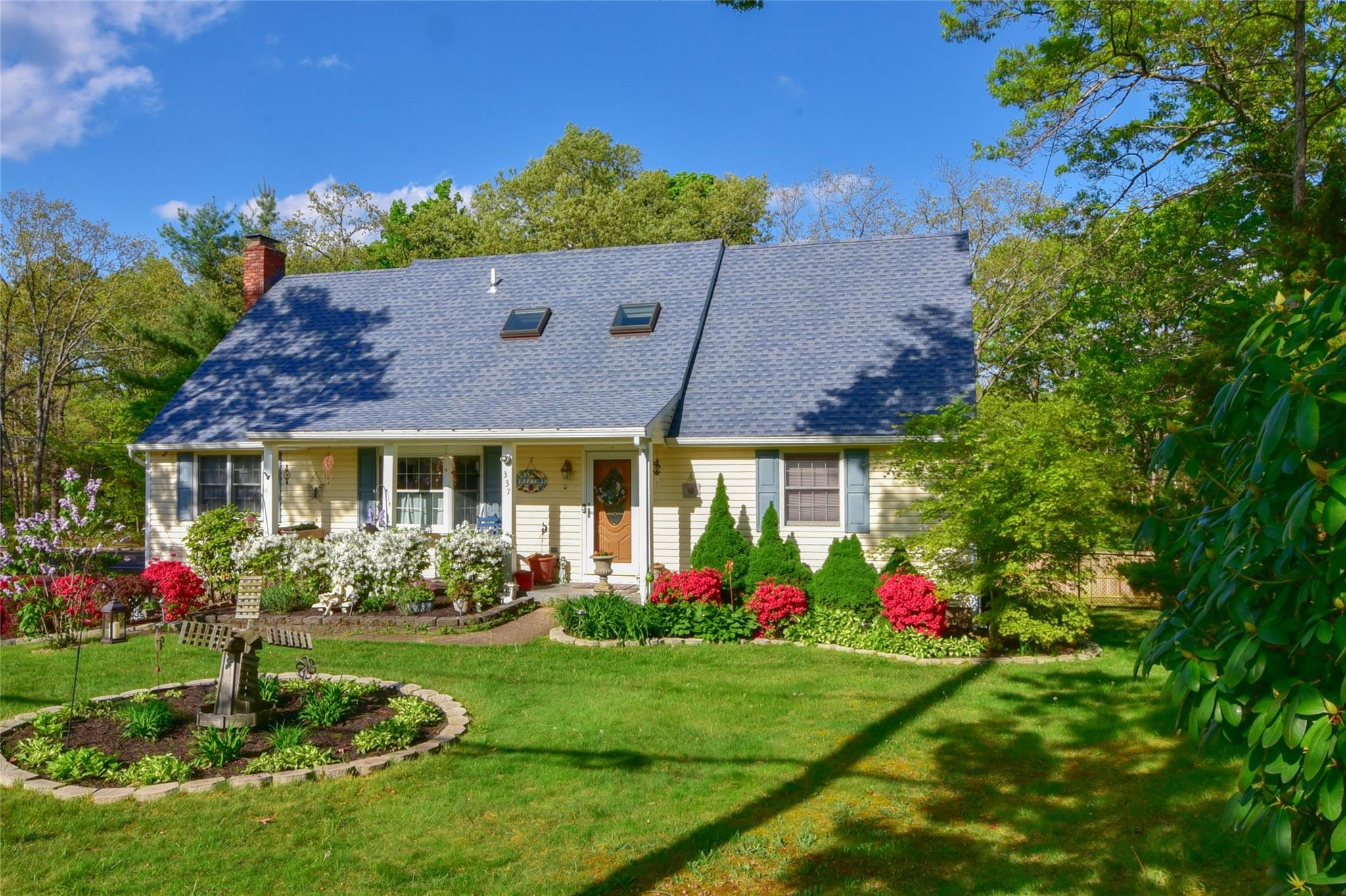 Single Family Mount Sinai Coram  Suffolk County, NY 11766, MLS-827276-3