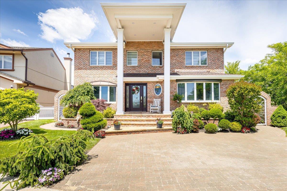 Single Family Philips  Nassau County, NY 11572, MLS-827310-2