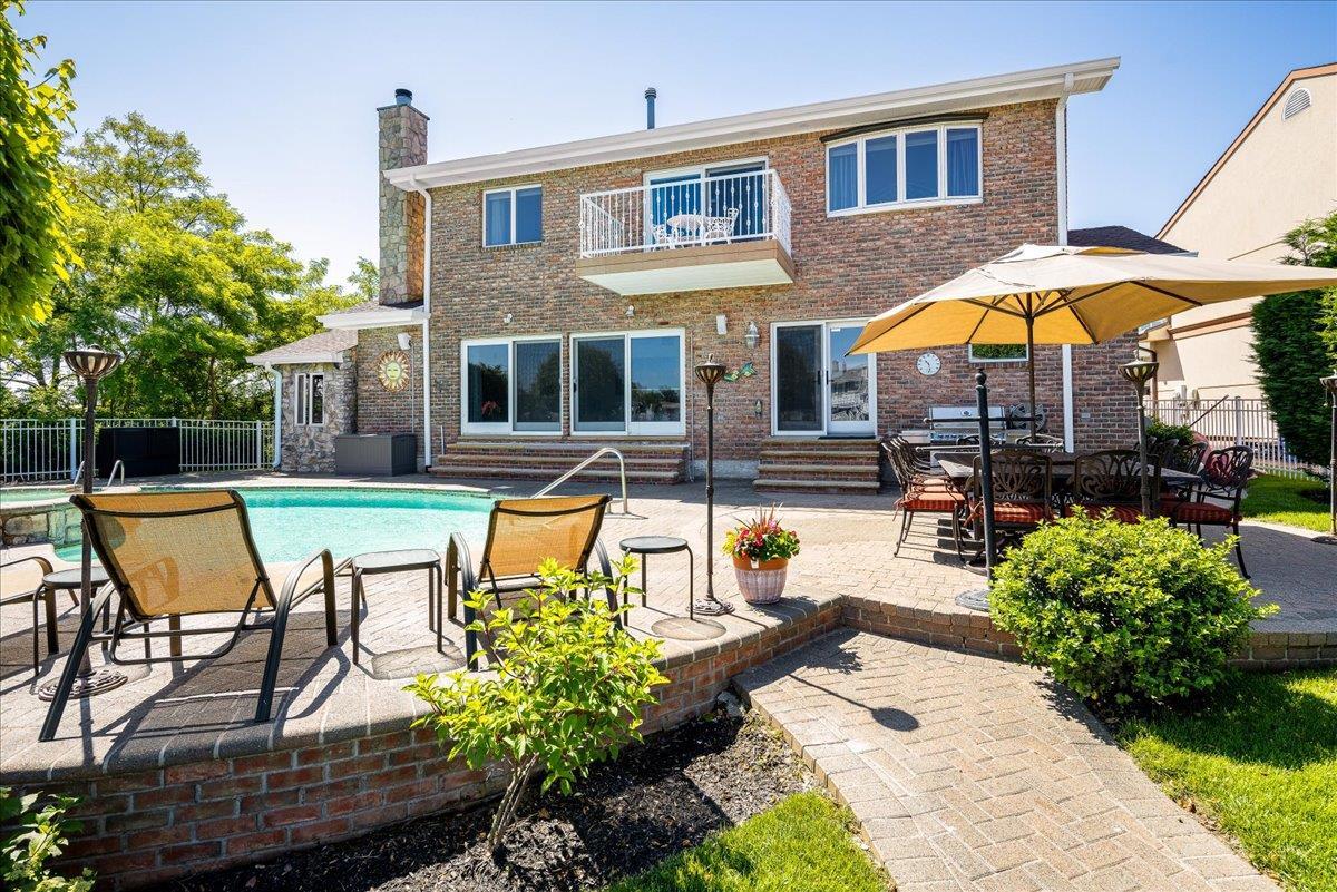 Single Family Philips  Nassau County, NY 11572, MLS-827310-36