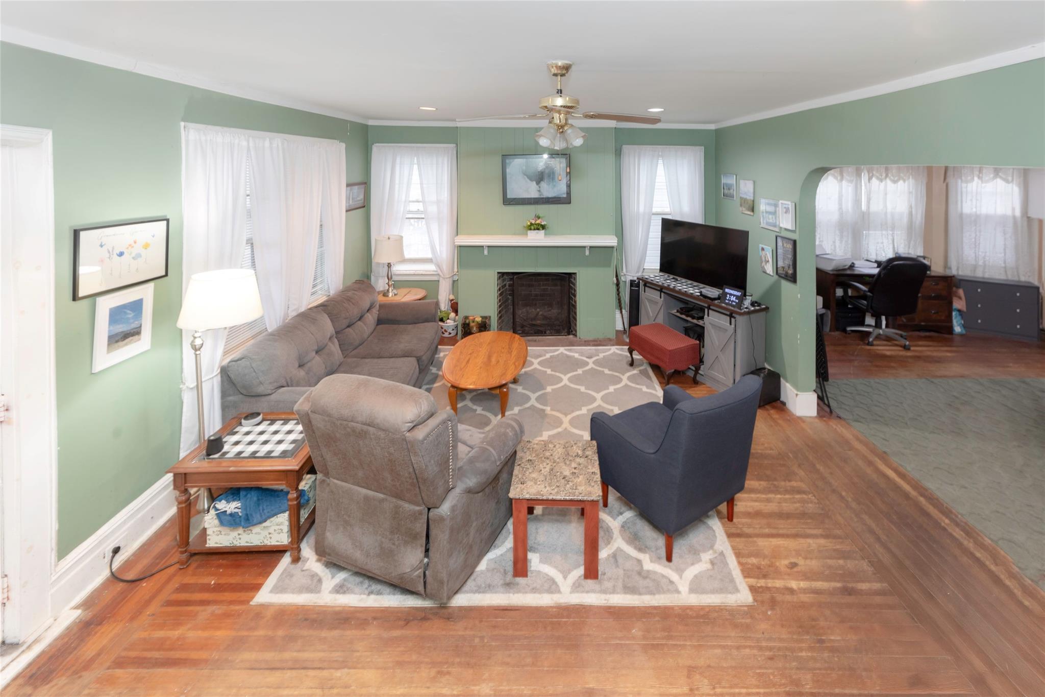 Single Family Minnieford  Bronx, NY 10464, MLS-827405-16