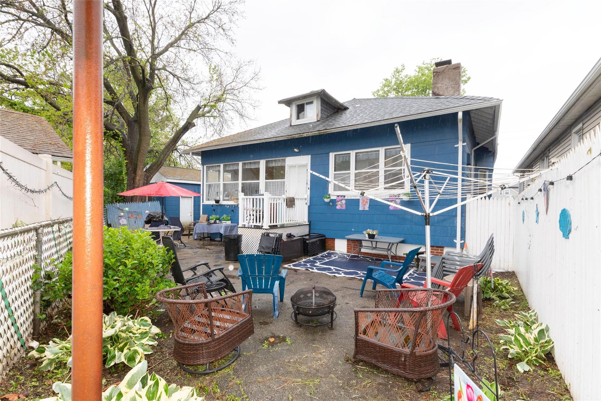 Single Family Minnieford  Bronx, NY 10464, MLS-827405-17