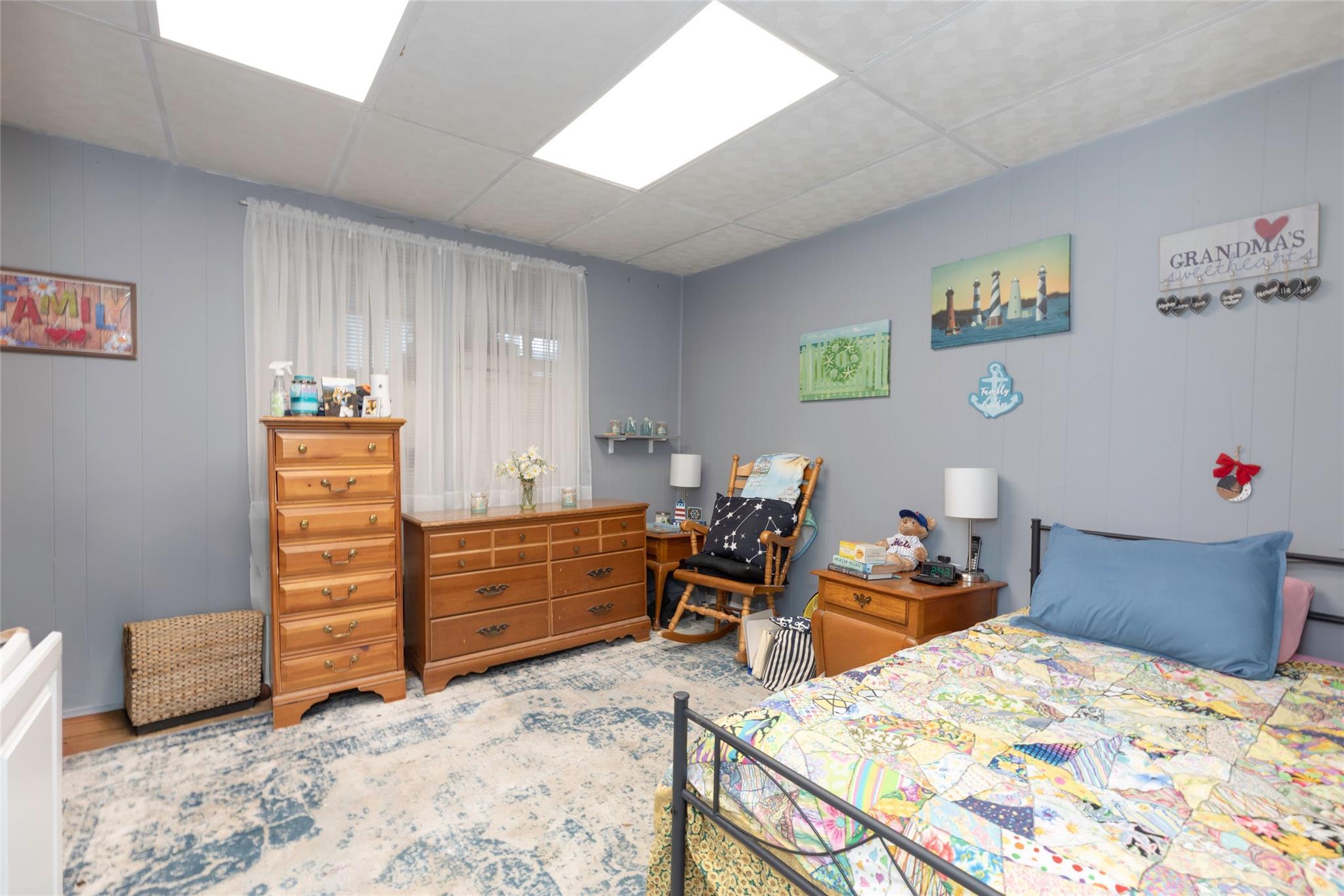 Single Family Minnieford  Bronx, NY 10464, MLS-827405-9