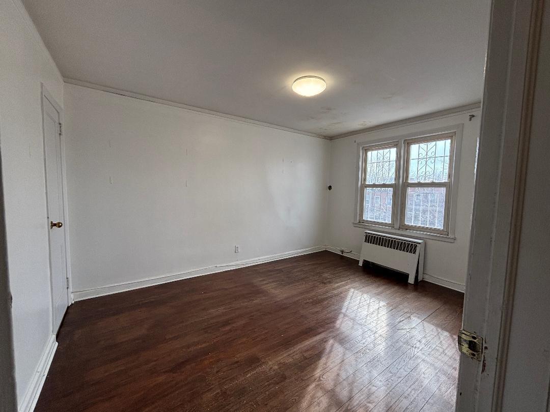 Single Family 206th St  Queens, NY 11364, MLS-827428-5