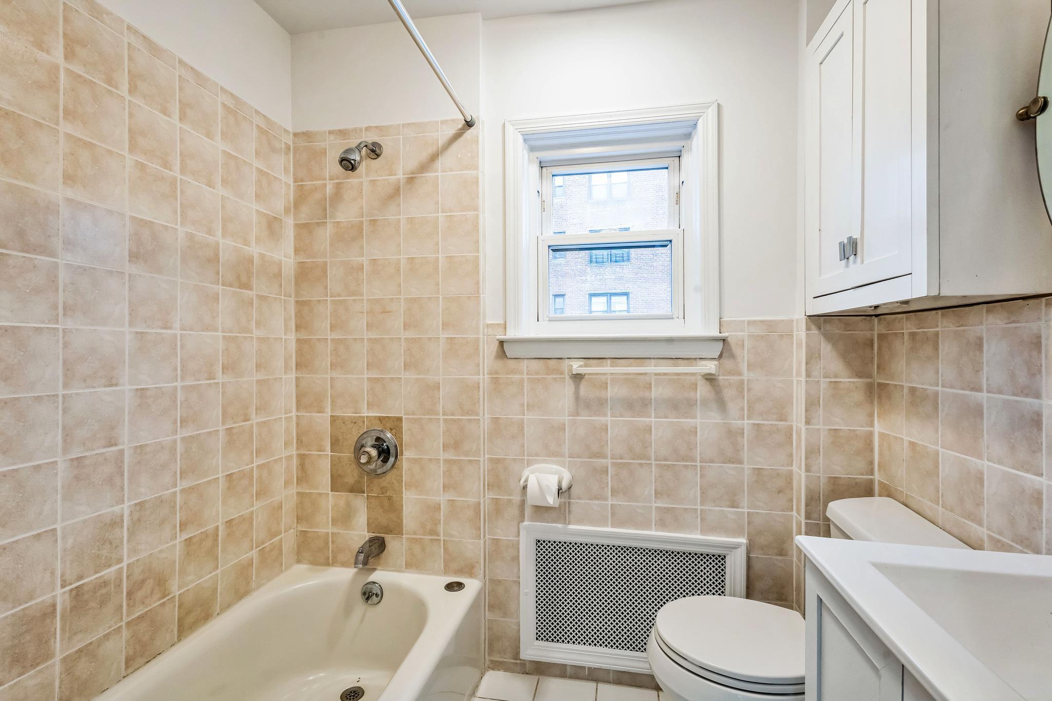 Single Family Pelham  Westchester County, NY 10805, MLS-827437-27