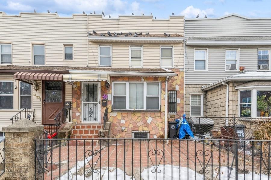 Single Family 47th  Queens, NY 11377, MLS-827507-2