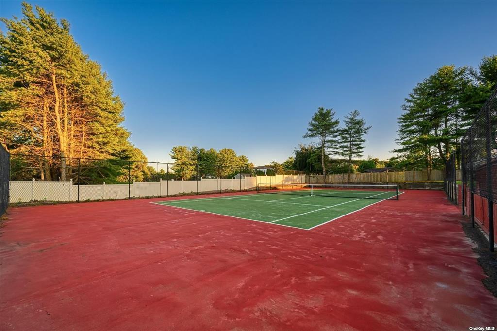 Single Family Jester  Suffolk County, NY 11746, MLS-827527-33