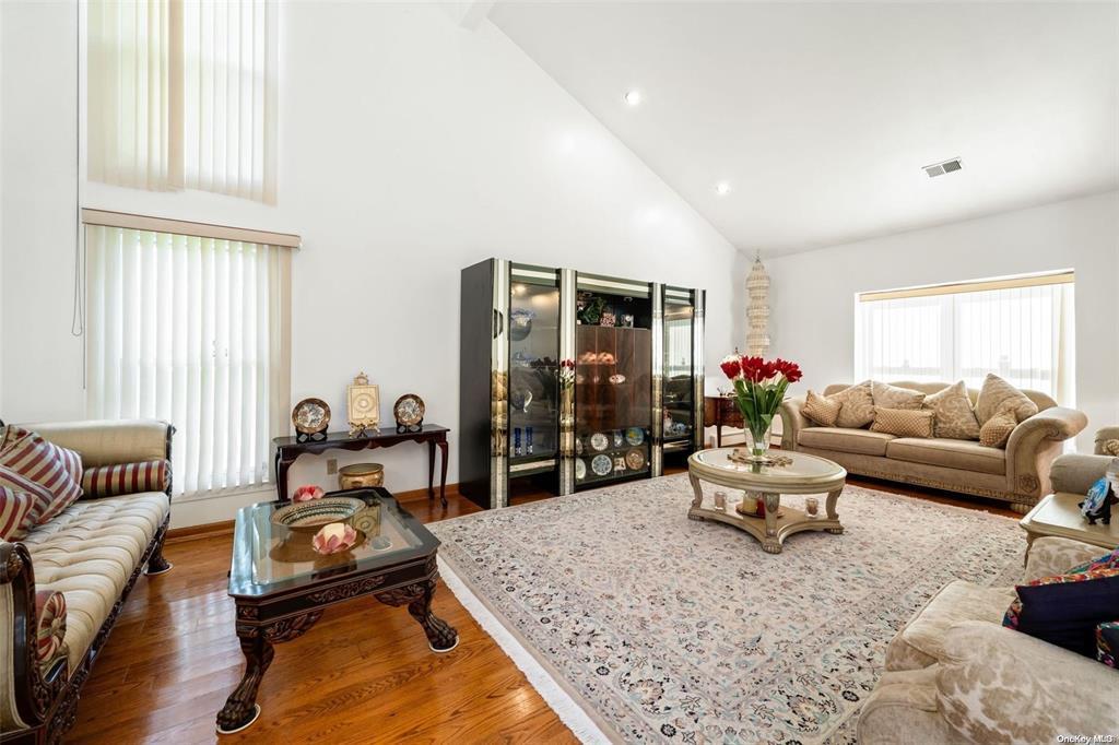 Single Family Jester  Suffolk County, NY 11746, MLS-827527-5