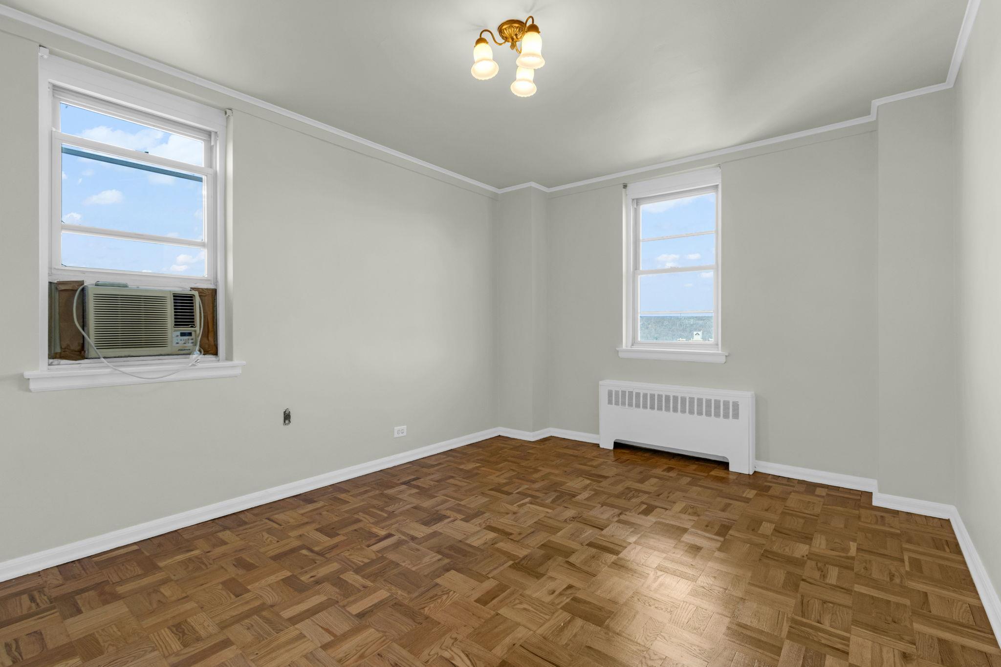 Coop Knolls  Bronx, NY 10463, MLS-827543-11