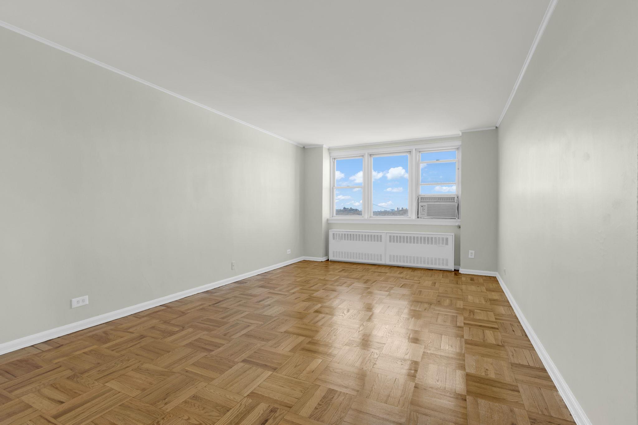 Coop Knolls  Bronx, NY 10463, MLS-827543-4