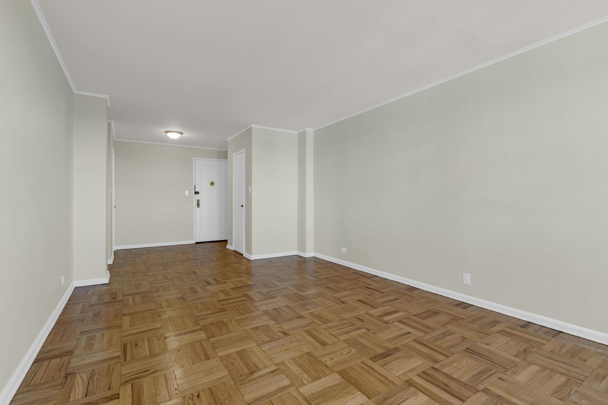 Coop Knolls  Bronx, NY 10463, MLS-827543-7