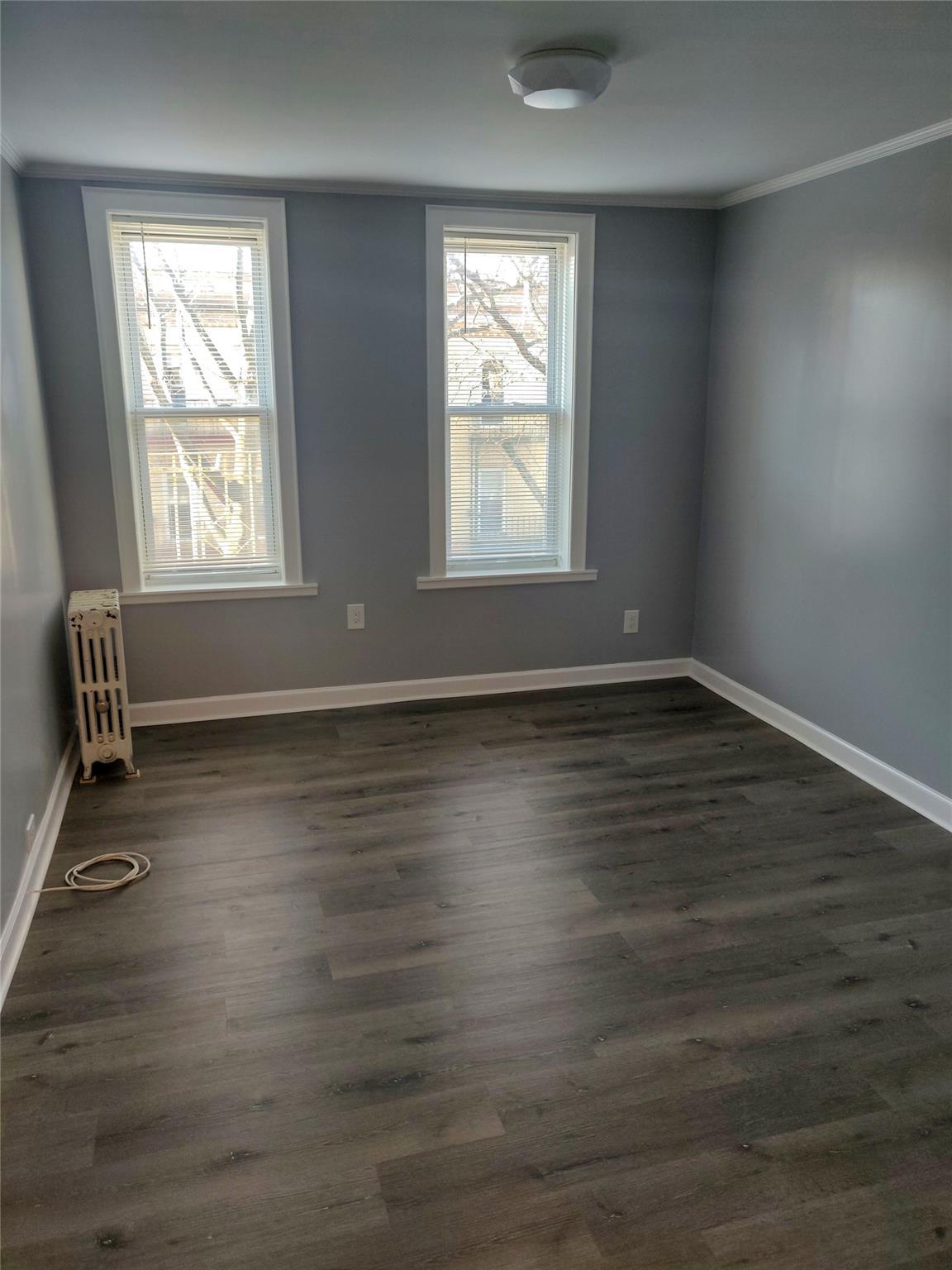 Single Family Street  Queens, NY 11104, MLS-827558-4