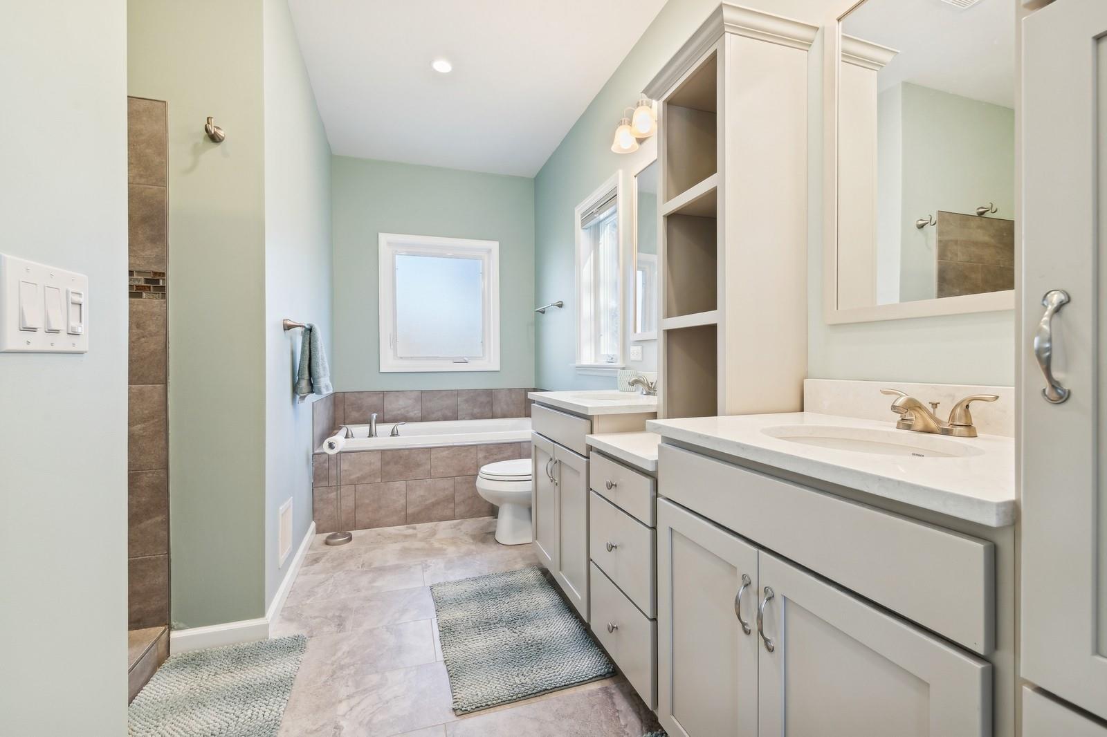 Single Family Deep Hole  Suffolk County, NY 11952, MLS-827576-12