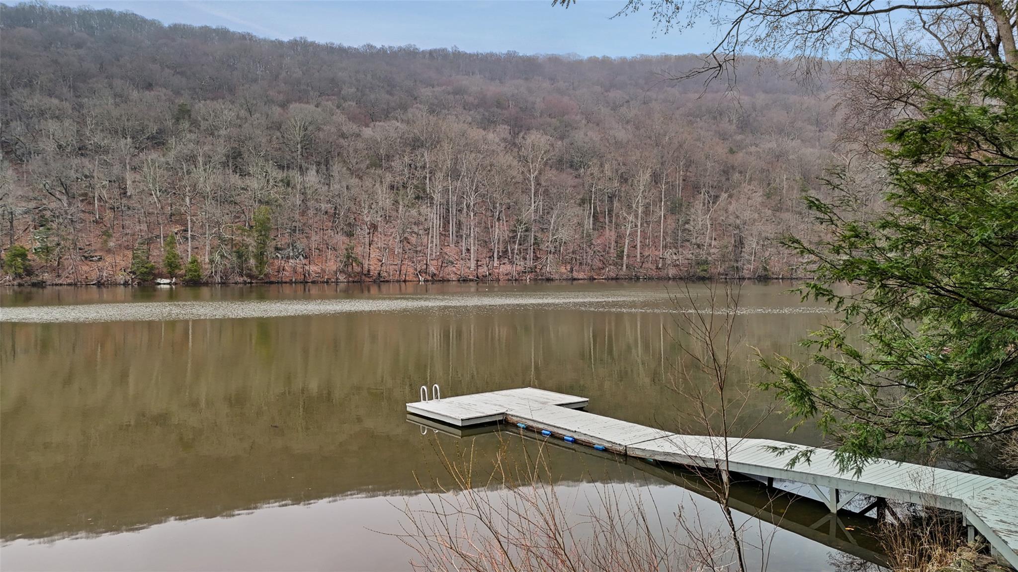 Apartment in Lewisboro - Twin Lakes  Westchester County, NY 10590