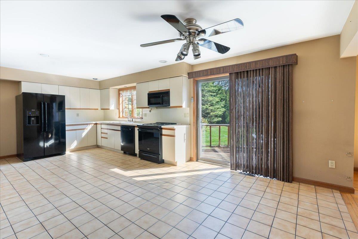 Single Family Corey Creek  Suffolk County, NY 11971, MLS-827612-16