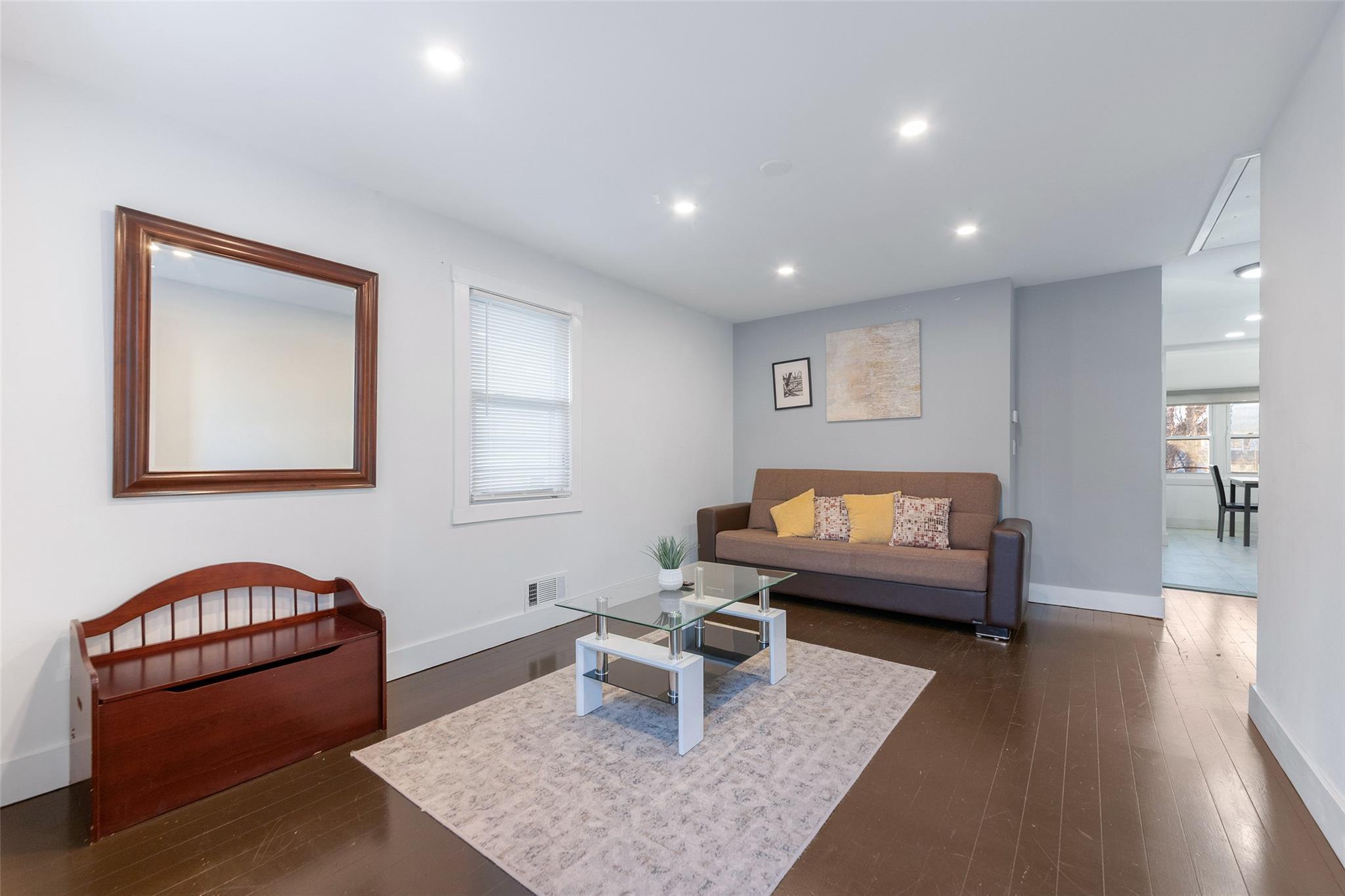 Single Family Chestnut  Westchester County, NY 10707, MLS-827644-4
