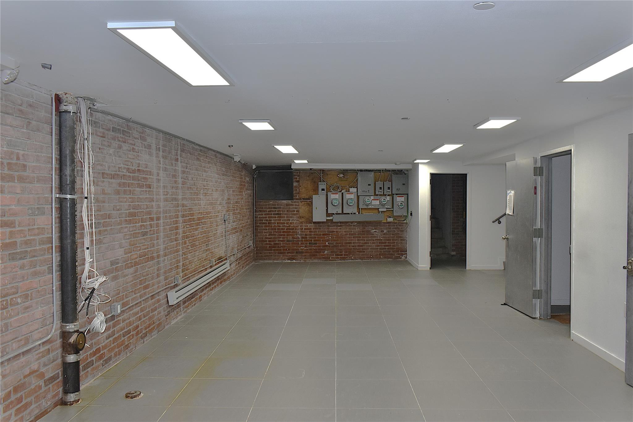 Apartment Fulton  Brooklyn, NY 11208, MLS-827677-15